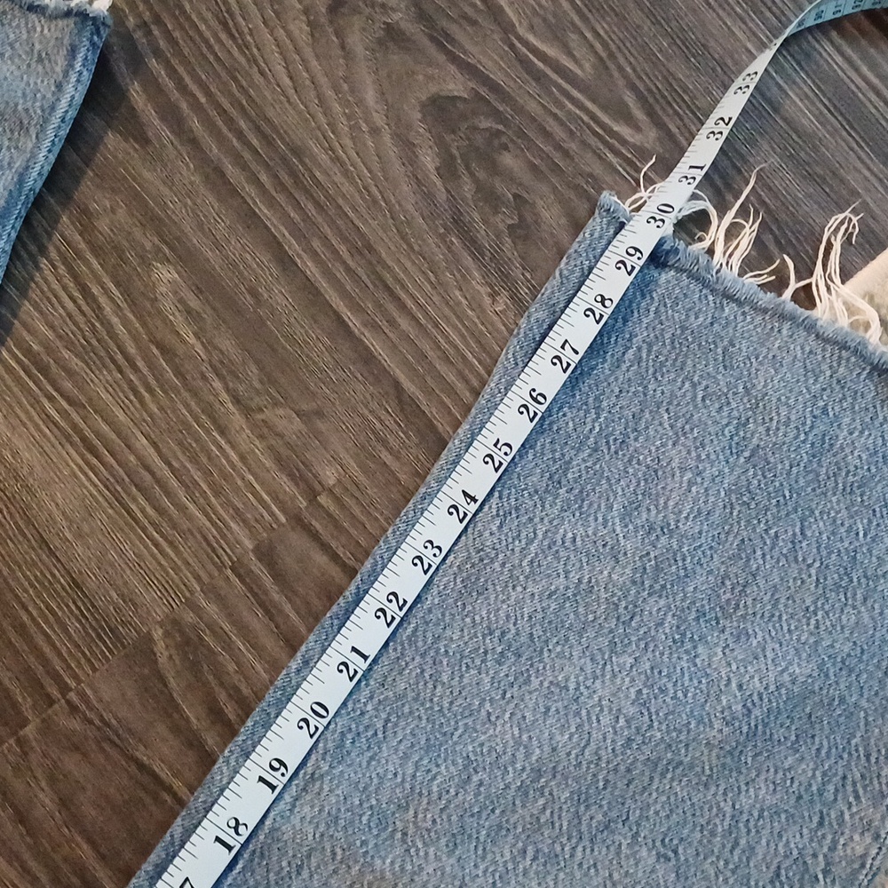Zara High Rise Blue Jeans - Picture 11 of 12